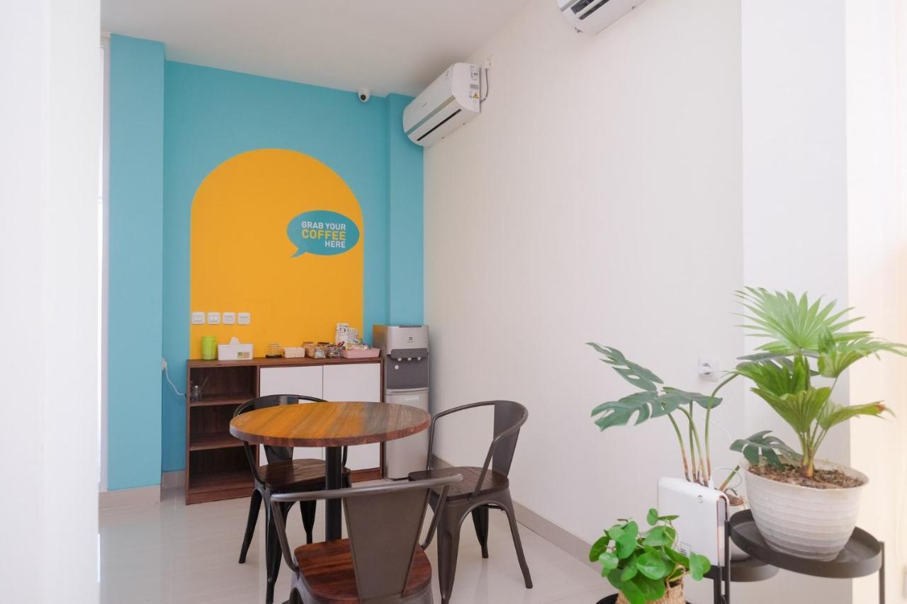 Sans Hotel Aurum Majapahit 三宝垄 外观 照片