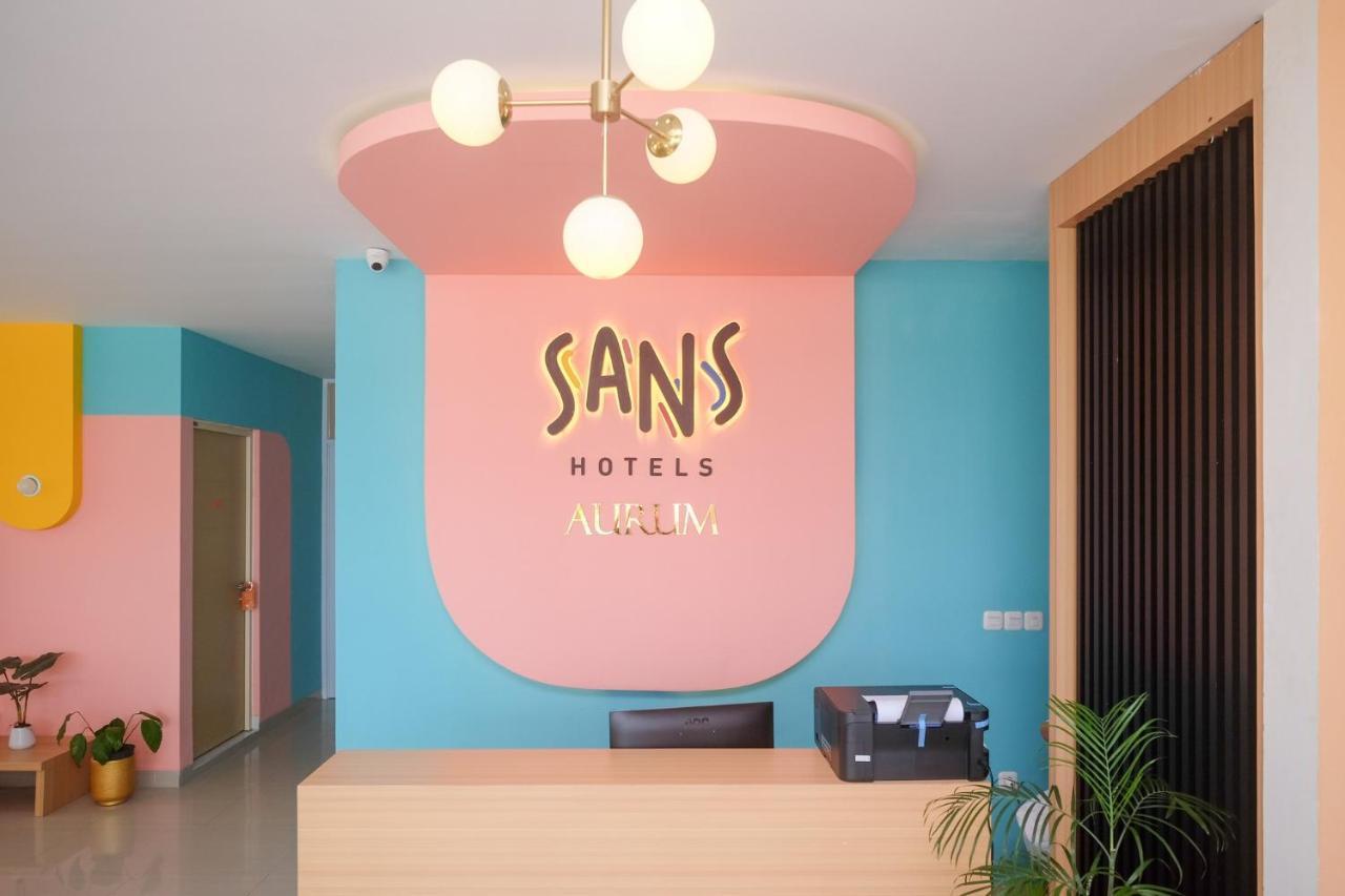 Sans Hotel Aurum Majapahit 三宝垄 外观 照片
