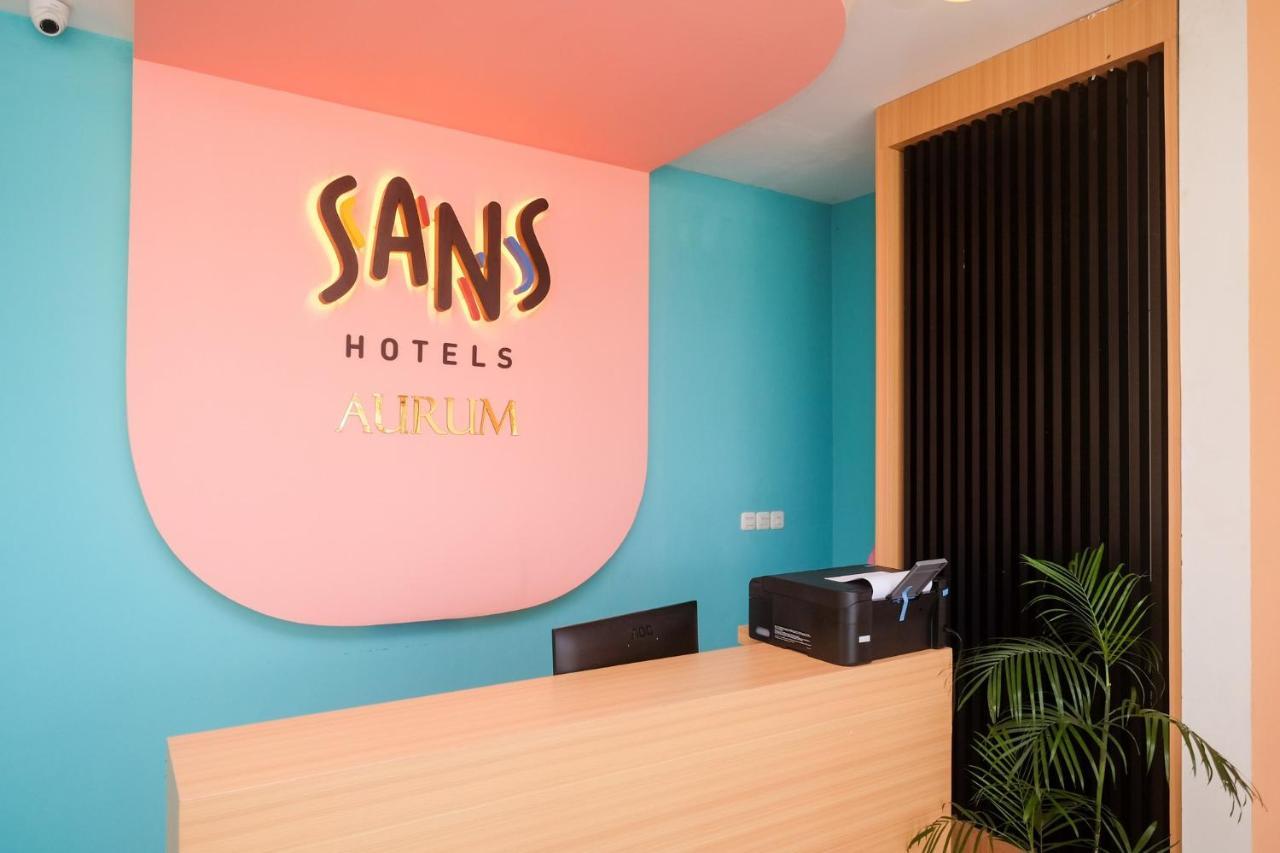 Sans Hotel Aurum Majapahit 三宝垄 外观 照片