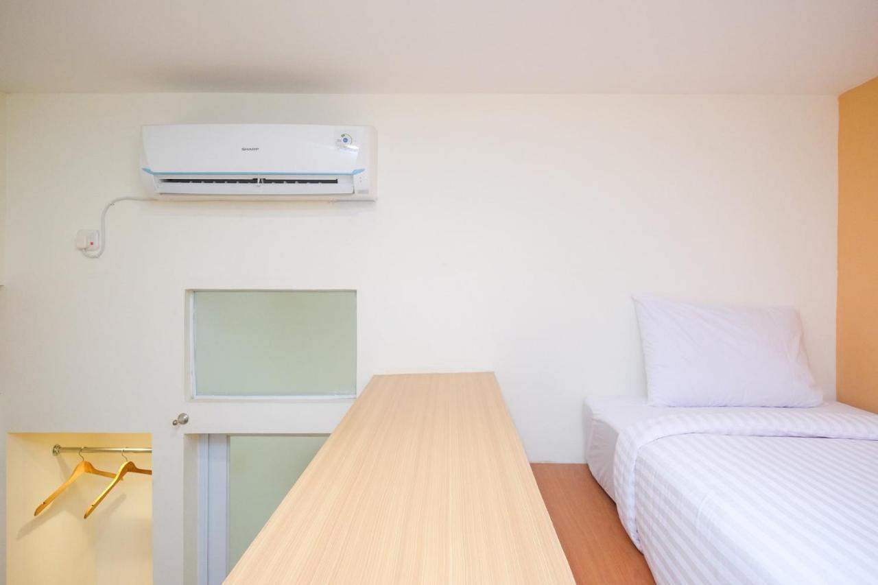 Sans Hotel Aurum Majapahit 三宝垄 外观 照片